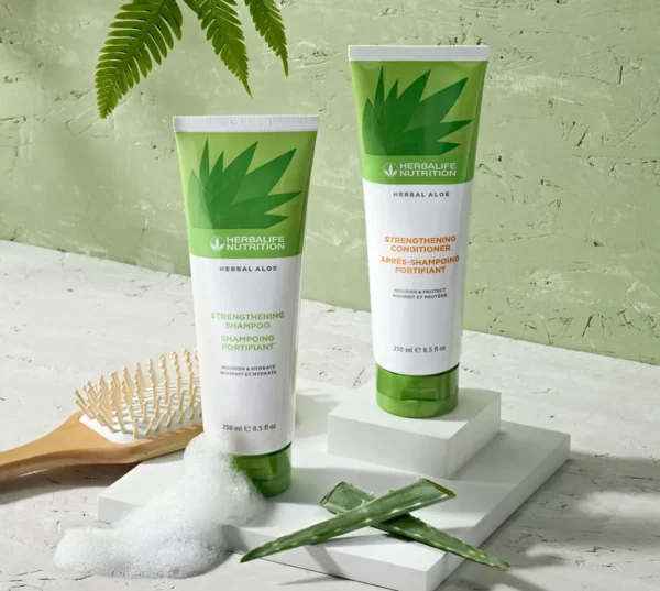 ​​Herbal Aloe Strengthening Conditioner​