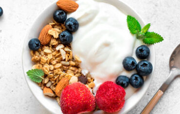 The Difference Between Prebiotics and Probiotics